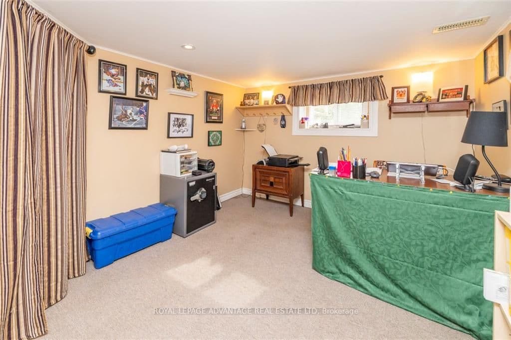 187 BROCKVILLE Street photo 17
