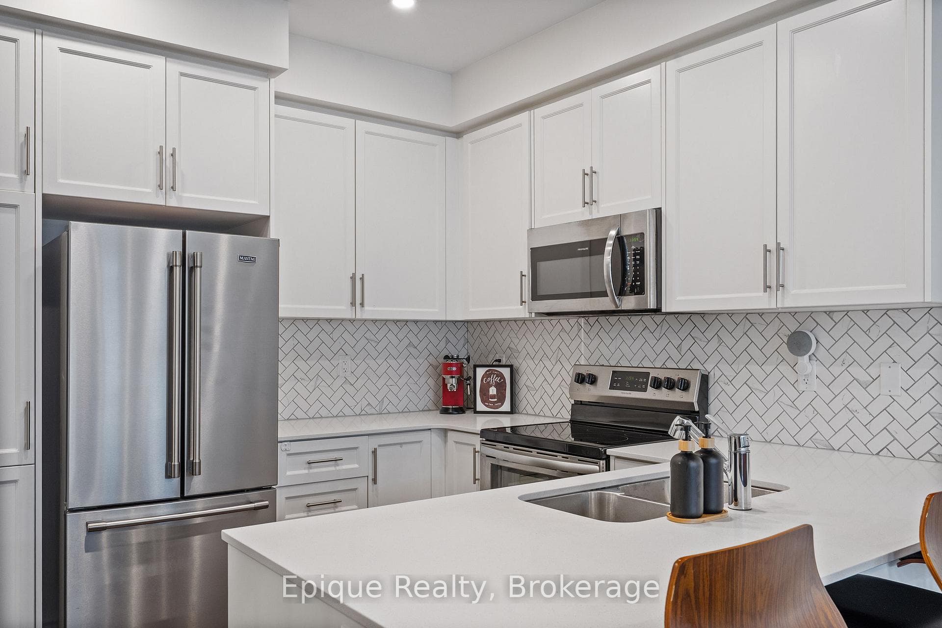 1158 Restivo Lane photo 23