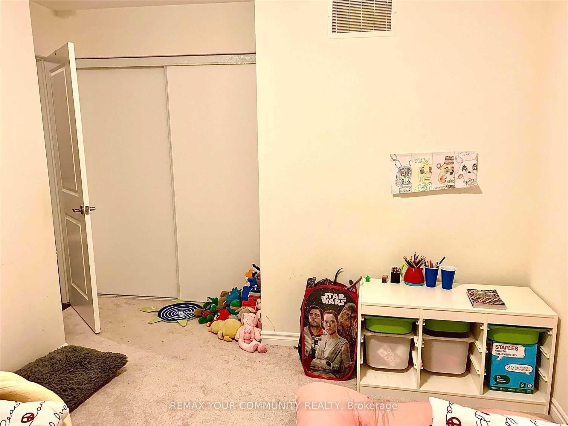 312 Jean Landing Street photo 15