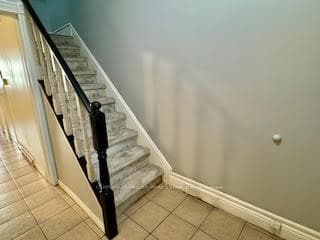 21 Minto Avenue photo 3