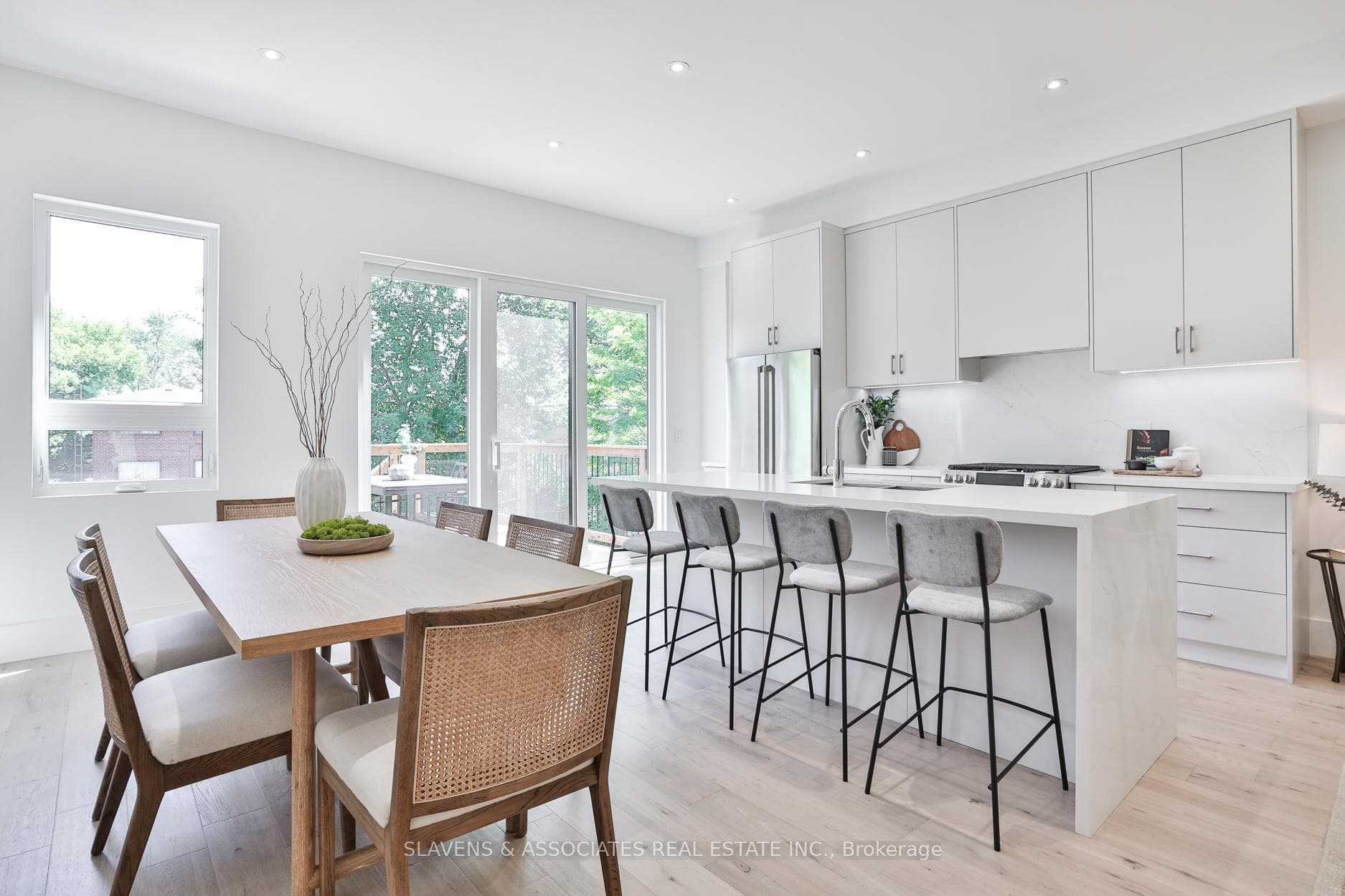 51 Alameda Avenue photo 9