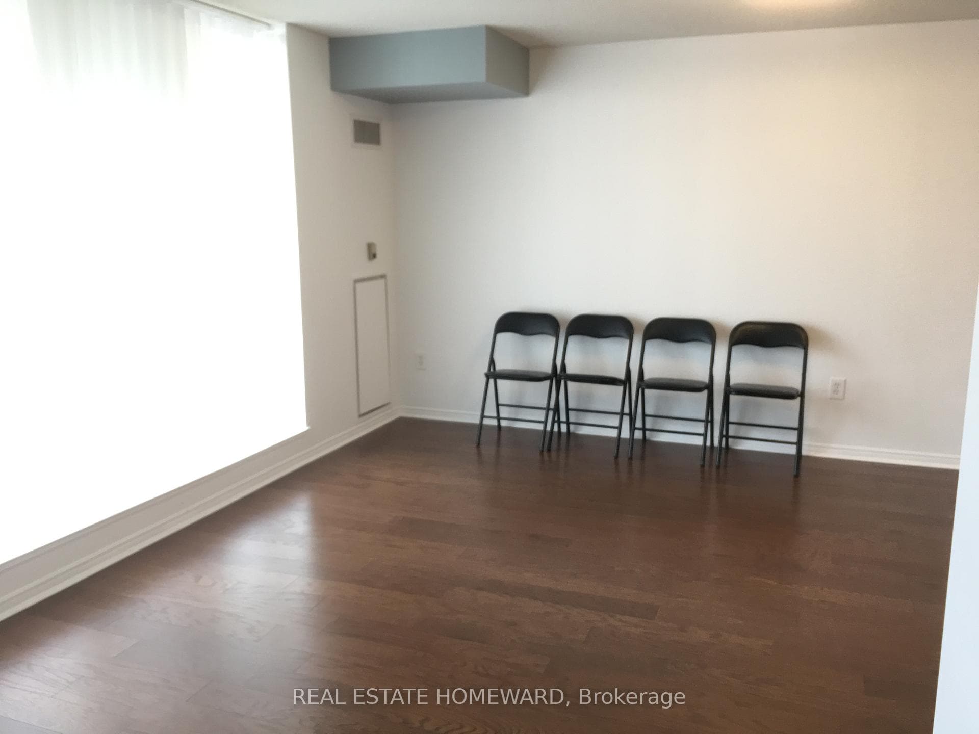 300 Balliol Street Unit 814 photo 23