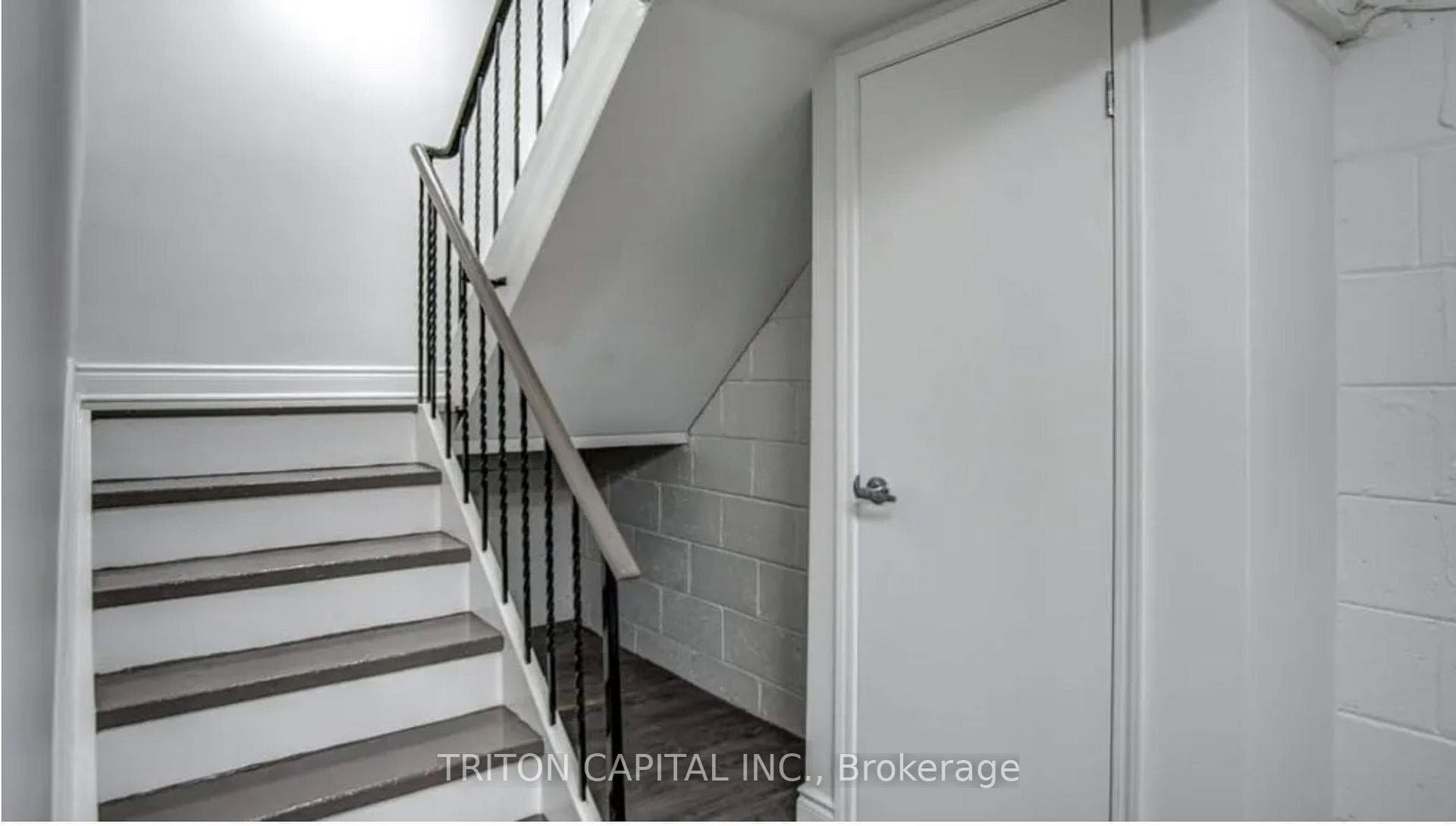 145 Elinor Avenue Unit 14 photo 14