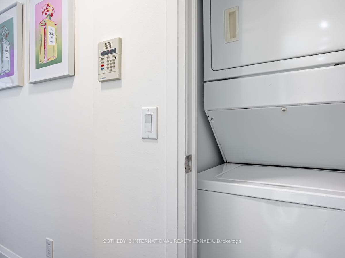3 Mcalpine Street Unit 409 photo 5