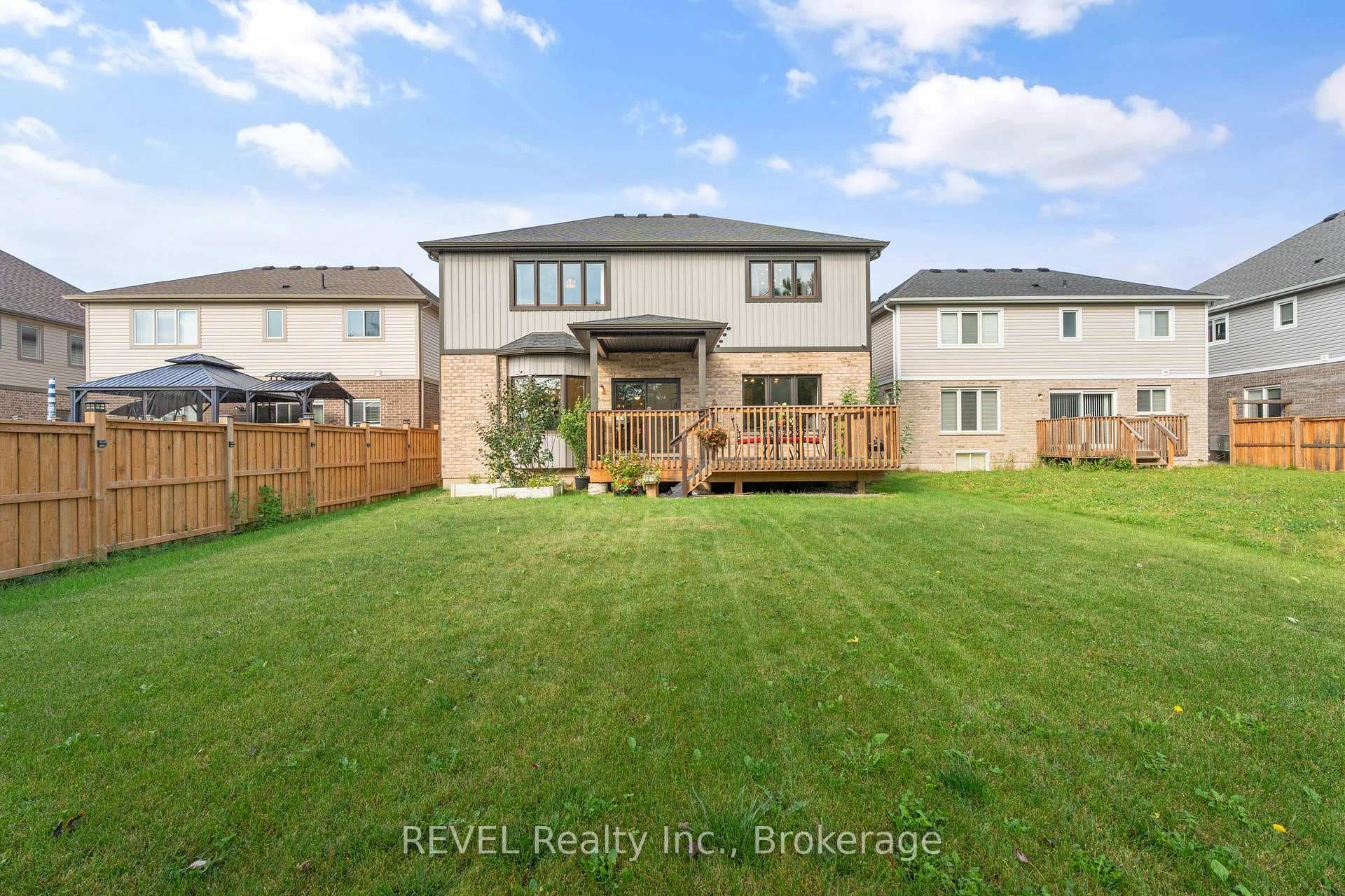 26 CROW Street photo 26