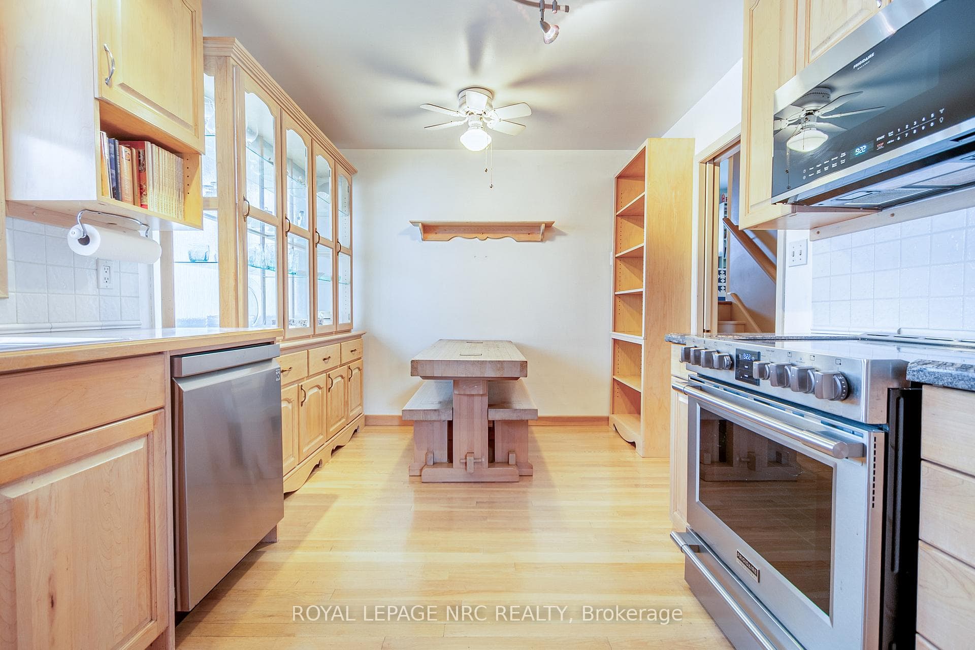 57 Royal York Road photo 11
