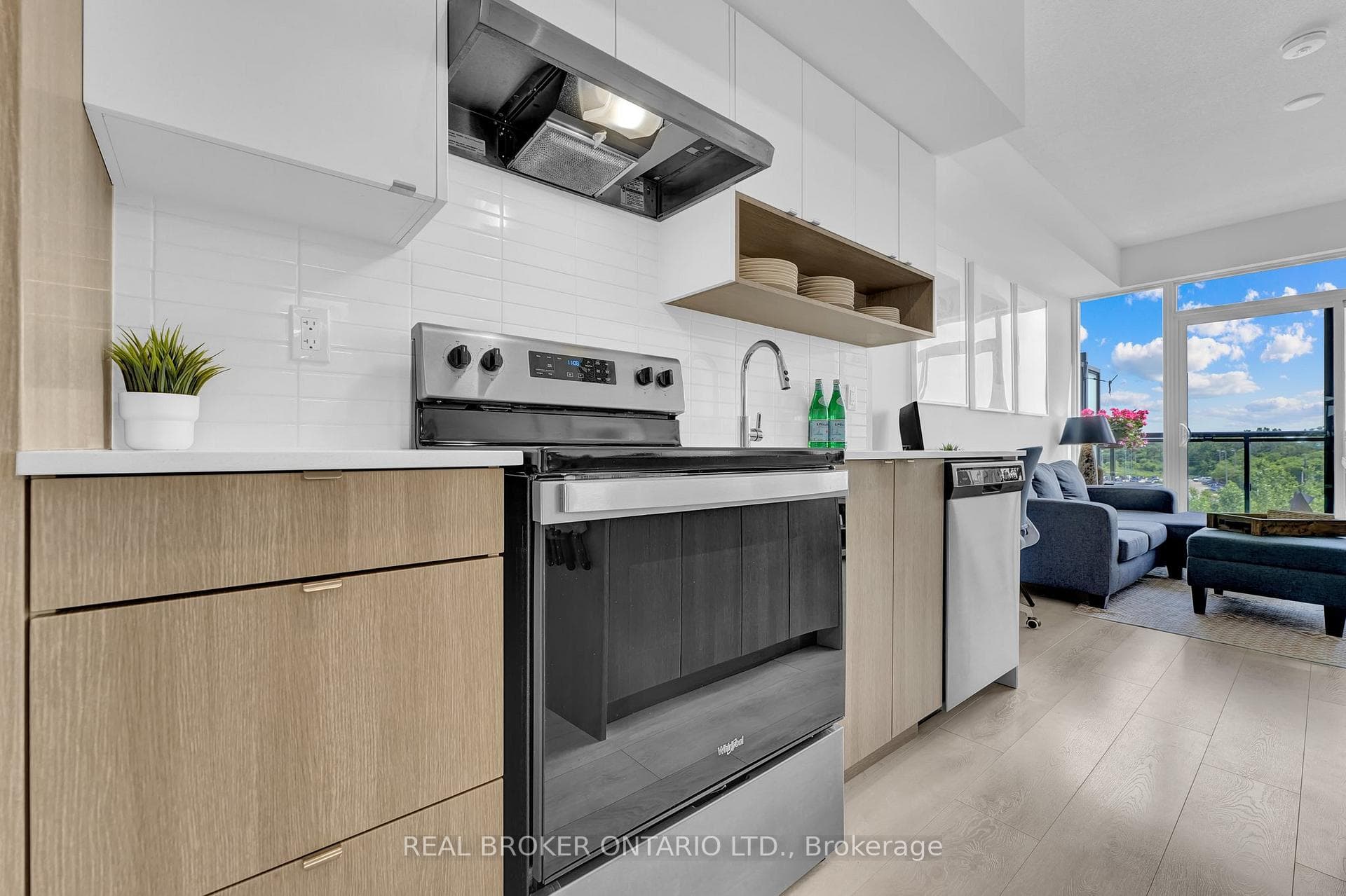 1119 Cooke Boulevard Unit B631 photo 12