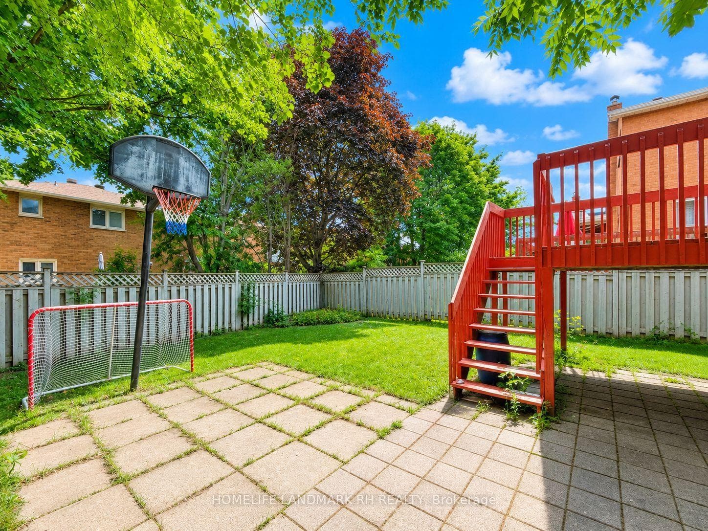 101 Pentland Crescent photo 10