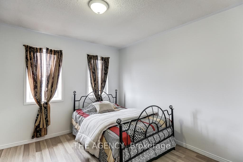 3241 Country Lane photo 23