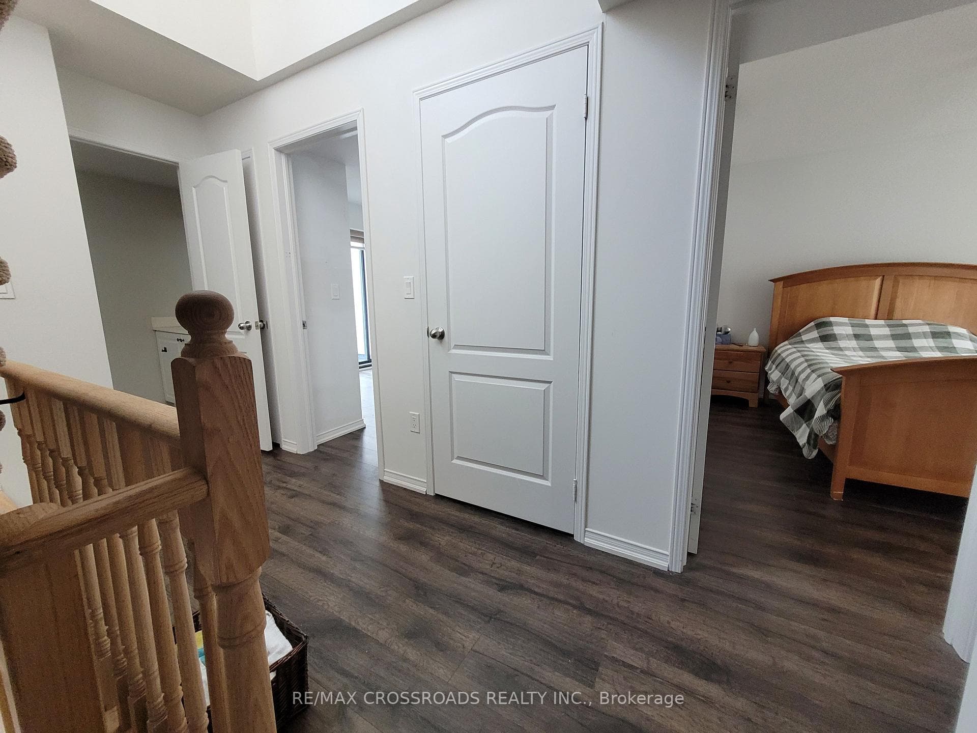 134 Widdicombe Hill Boulevard Unit 202 photo 11