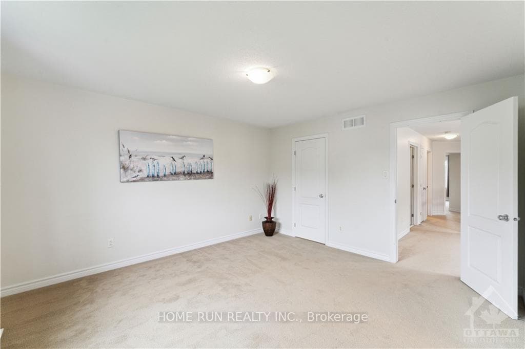 256 MOJAVE Crescent photo 17