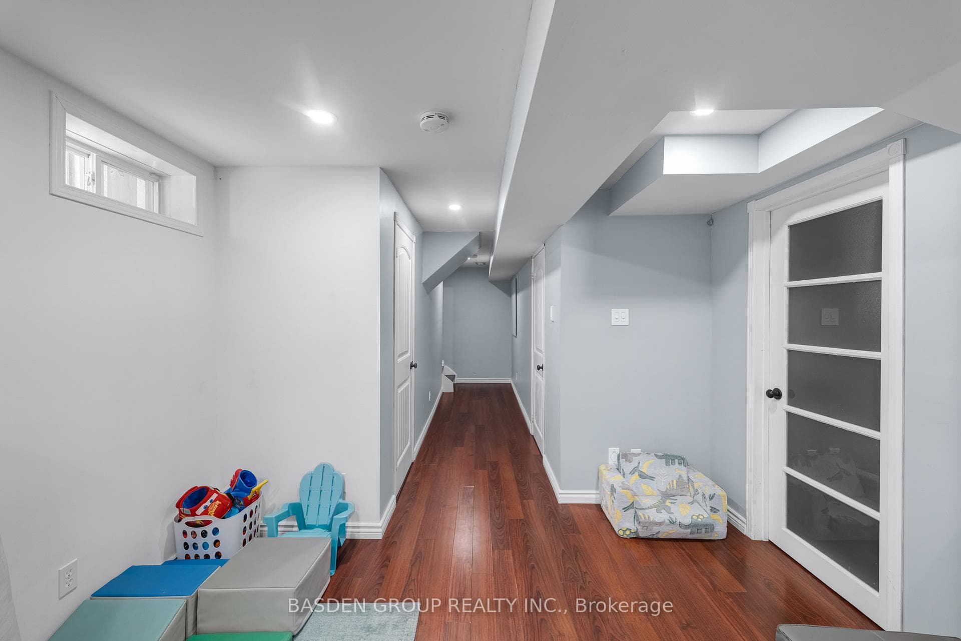 77 Bird Street photo 34