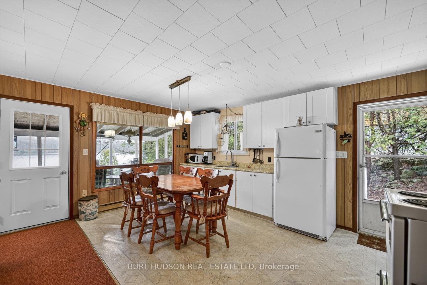 42 Chant Terrace photo 15