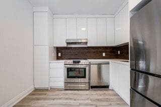 288 Markham Street Unit Upper (2nd Floor) photo 5