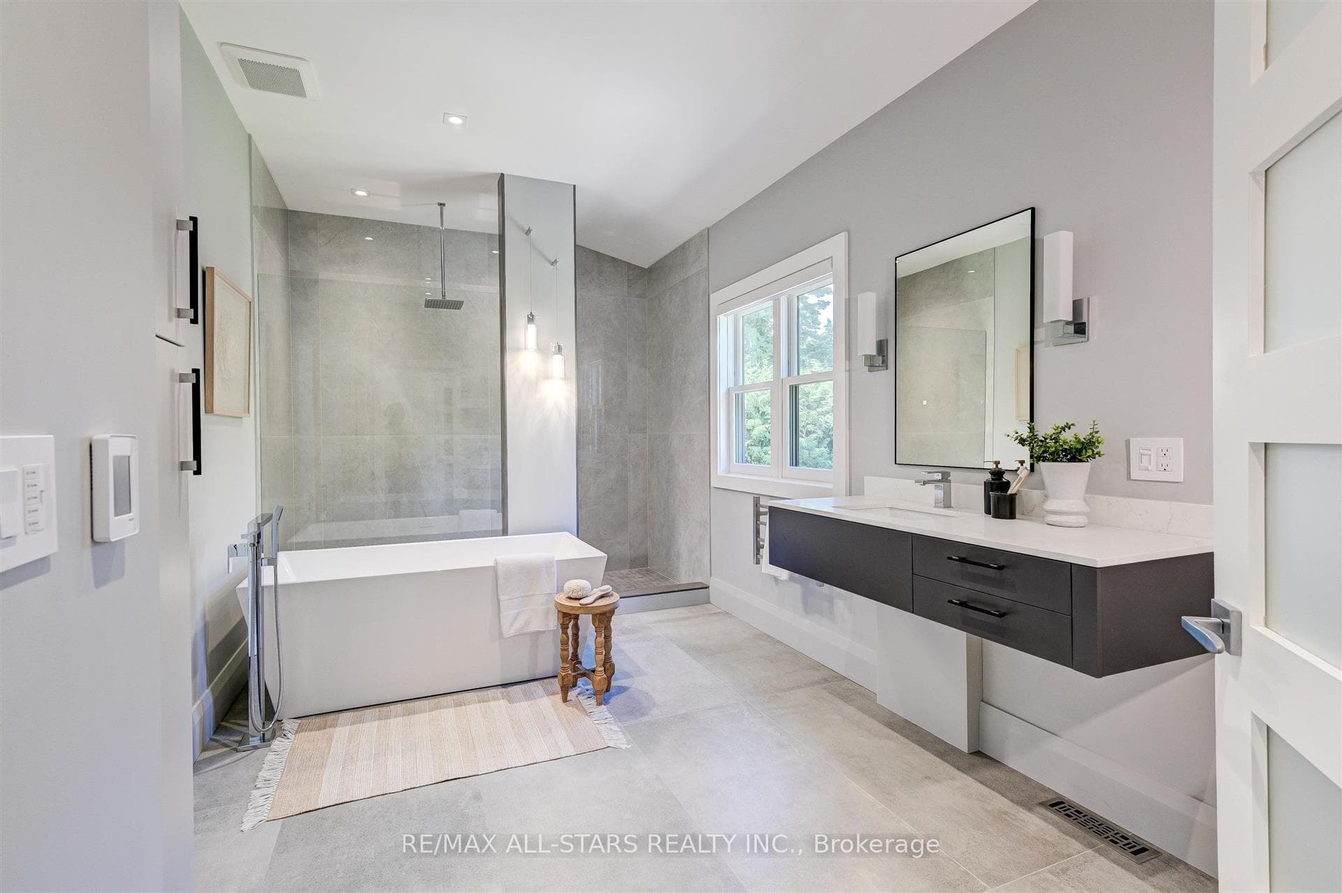 Primary Ensuite