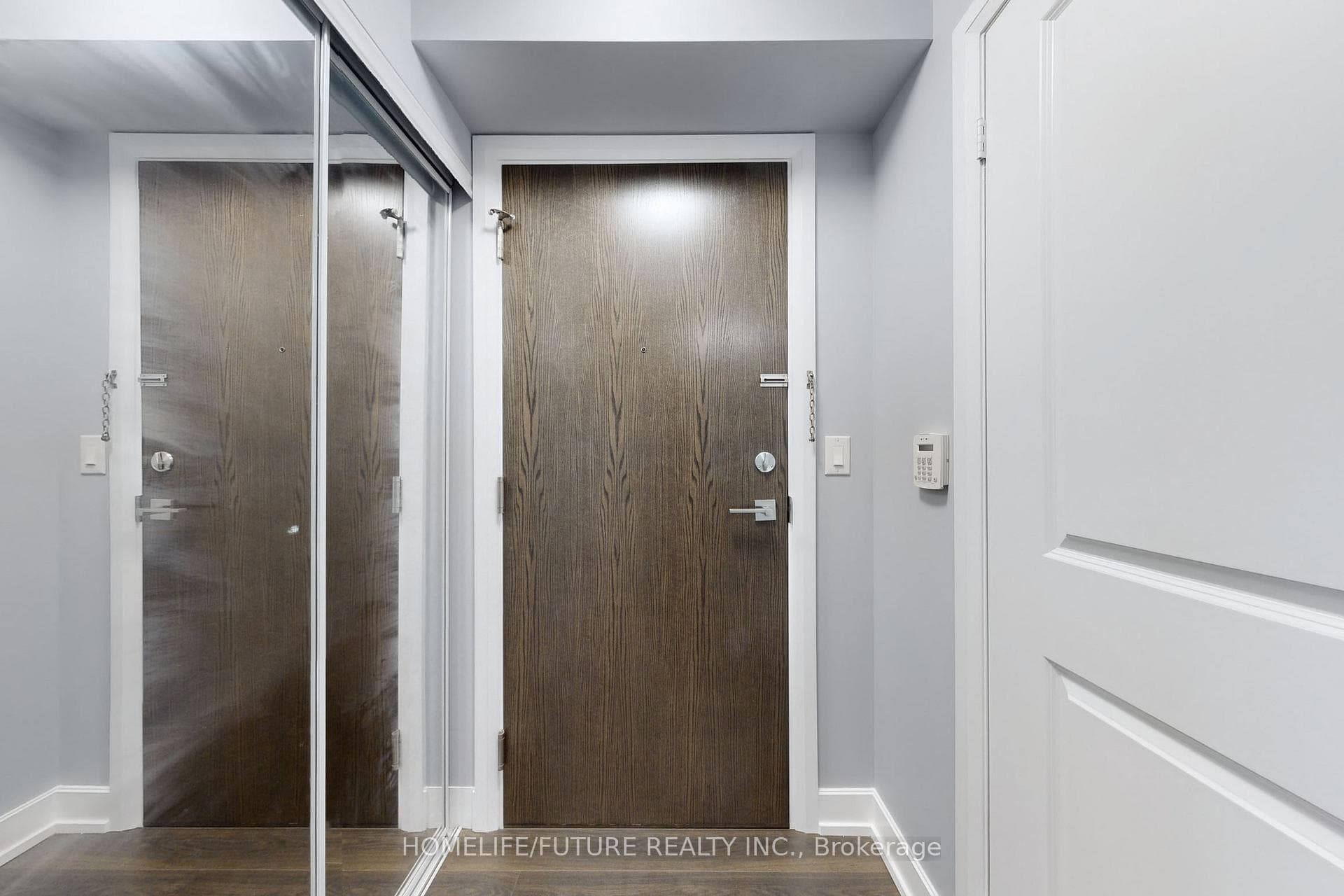 6 Eva Road Unit 701 photo 32