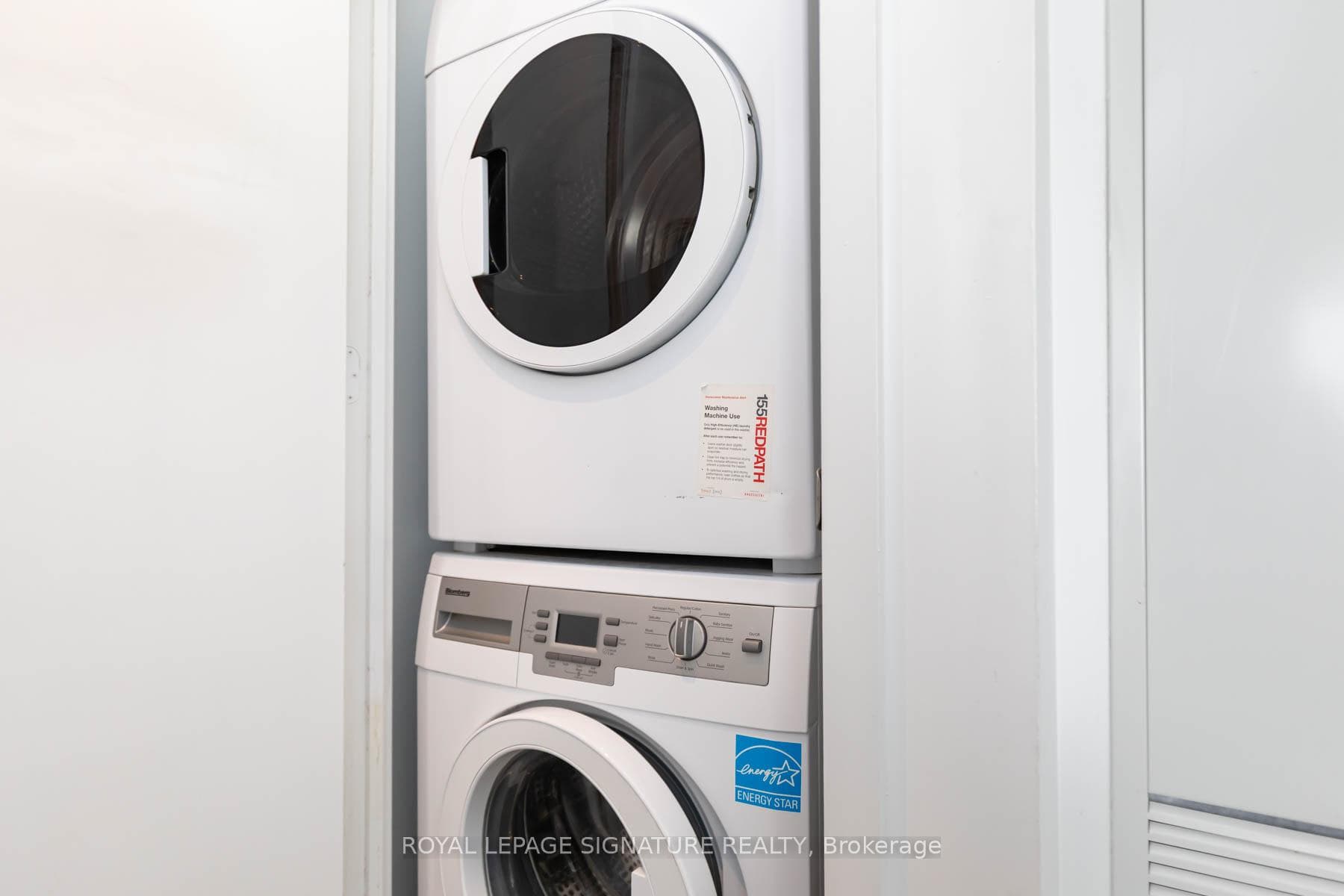 185 Roehampton Avenue Unit 2805 photo 14