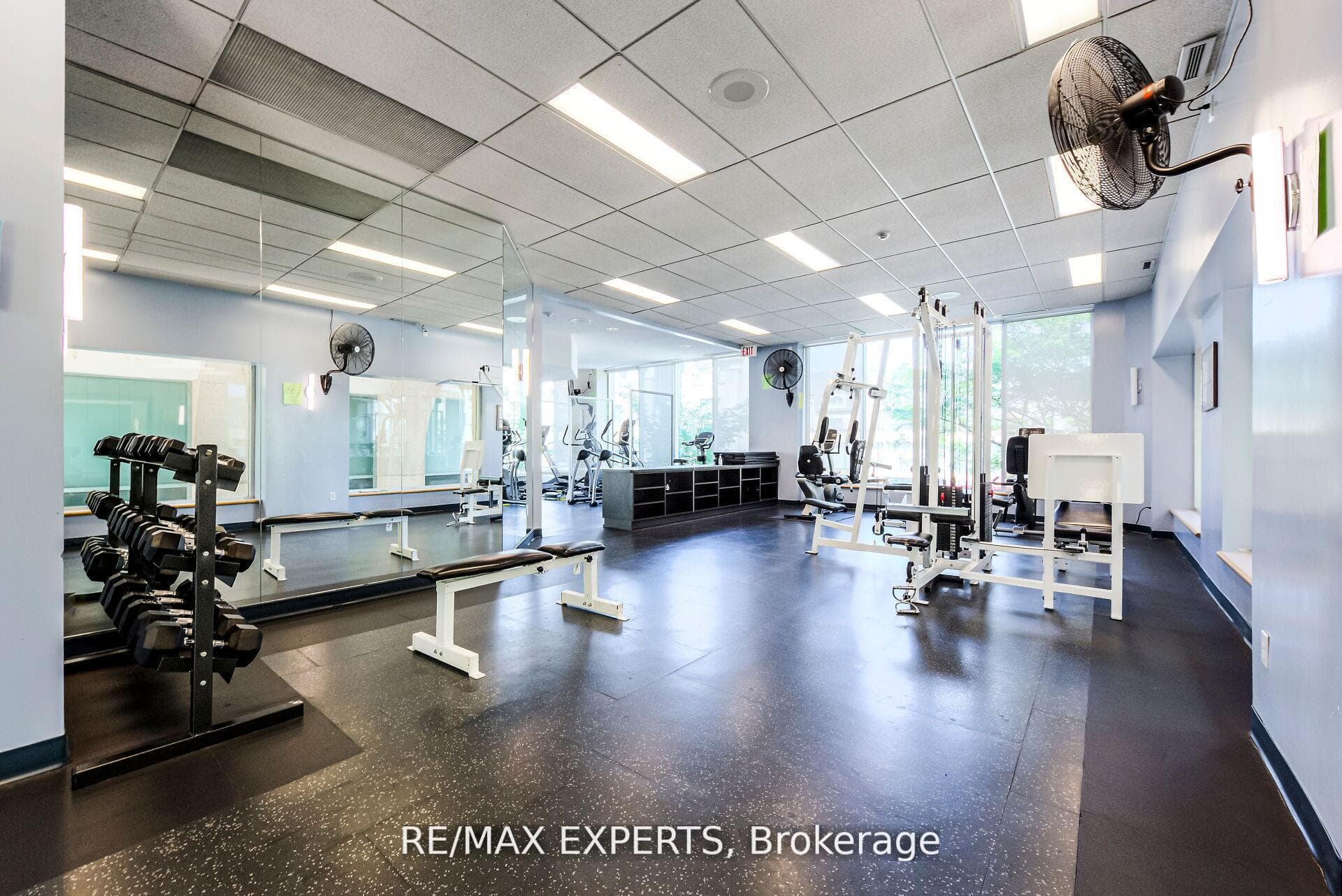 942 Yonge Street Unit 1006 photo 35