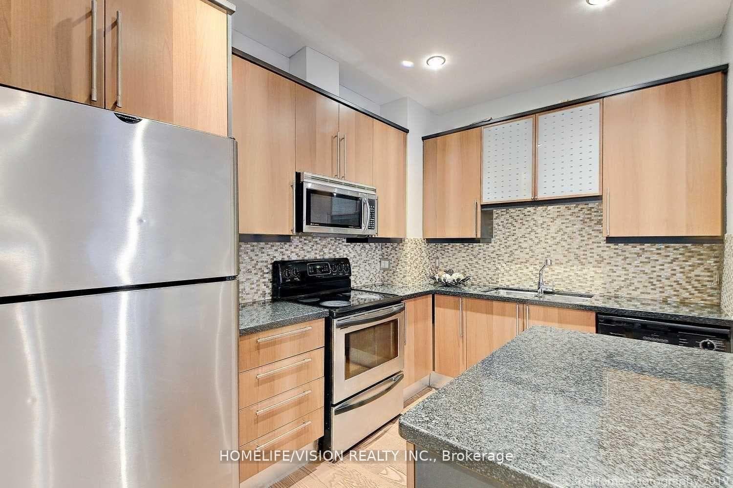 37 Avondale Avenue Unit 506 photo 15