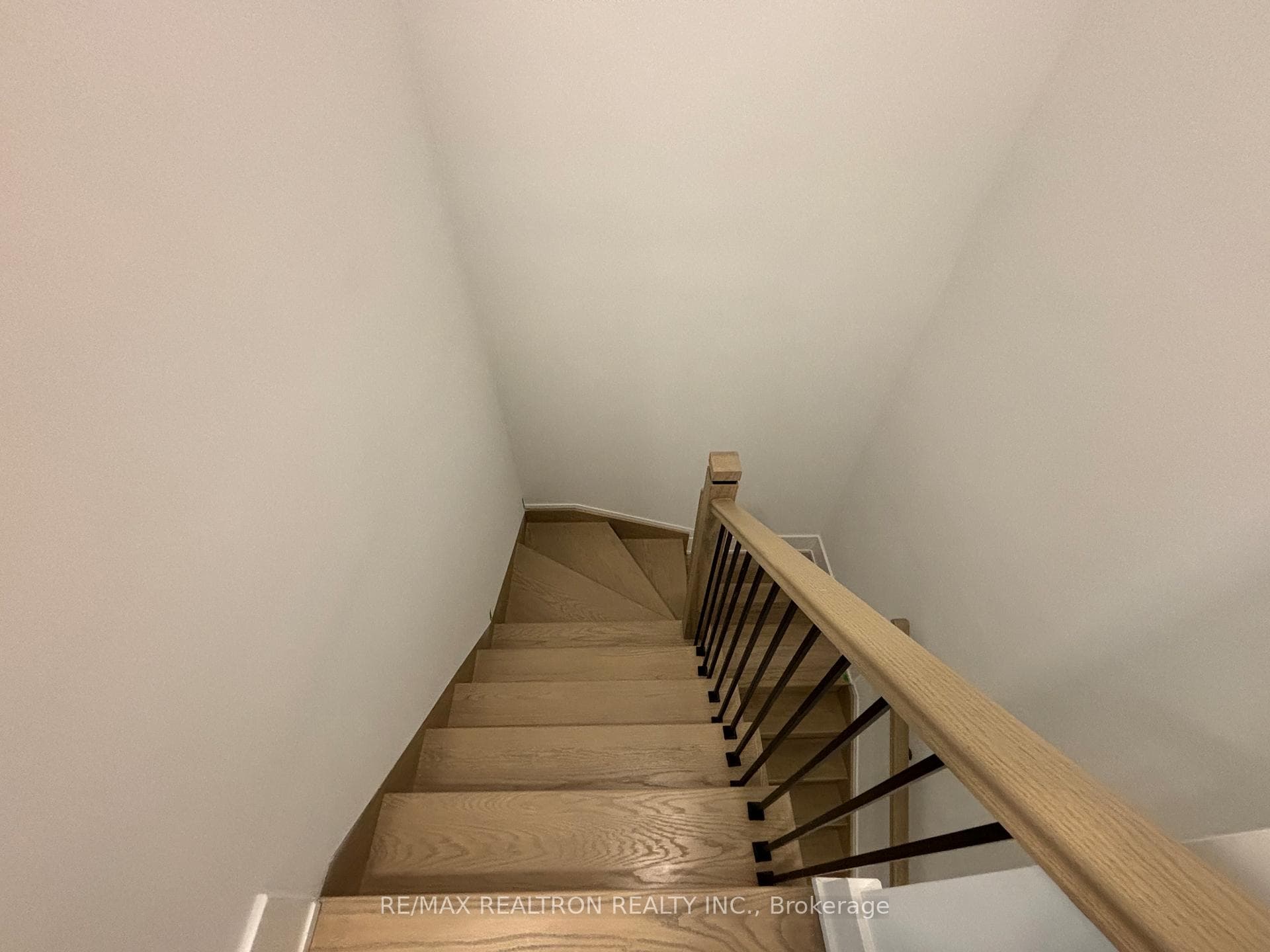 9 Clegg Road Unit 109N photo 17