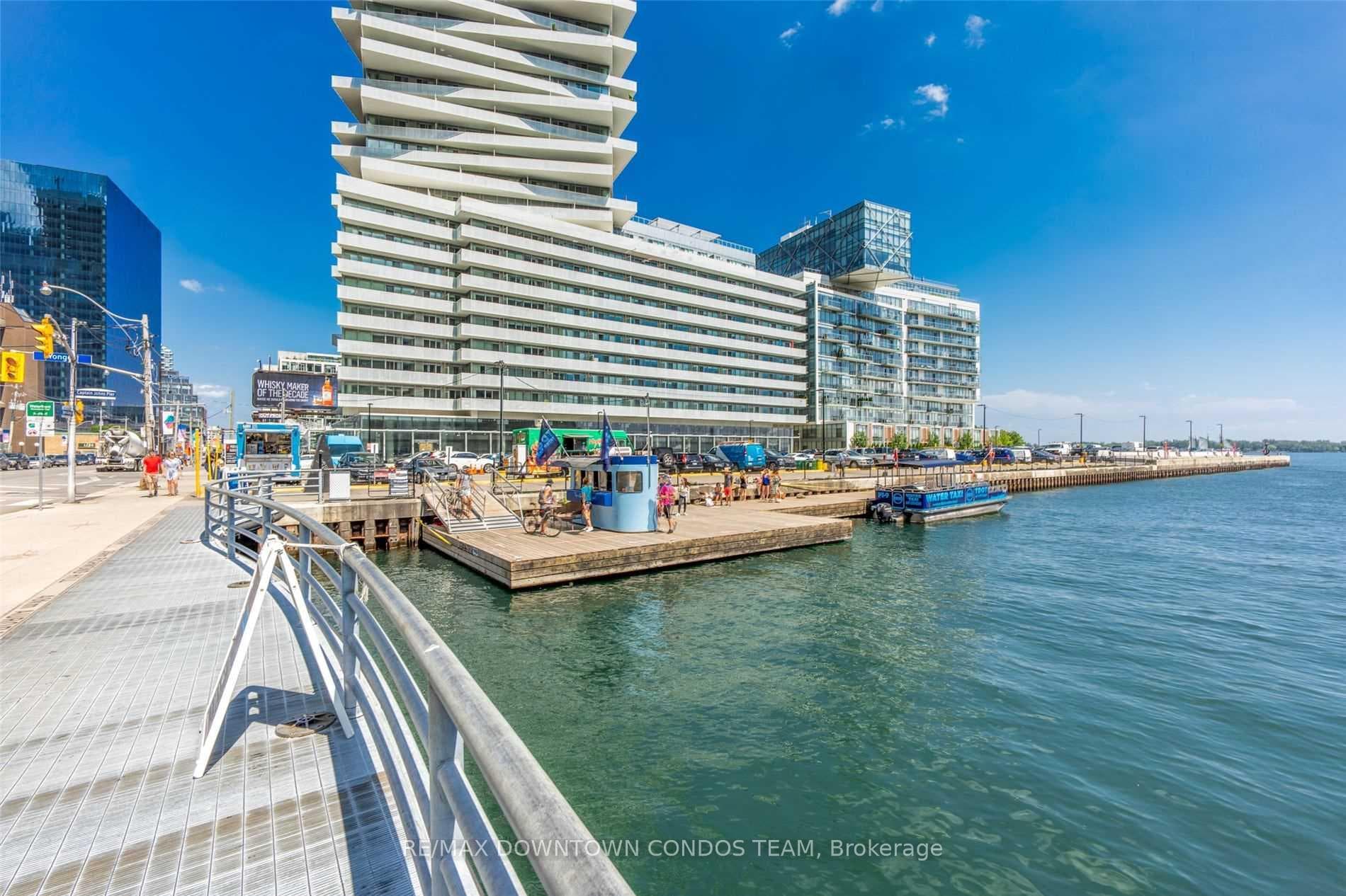 15 Queens Quay Unit 511 photo 9