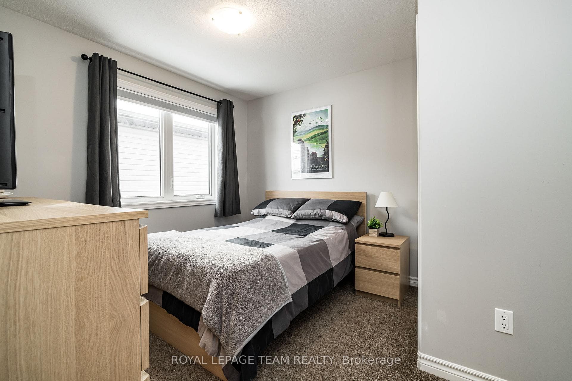 17 Lee Avenue photo 21