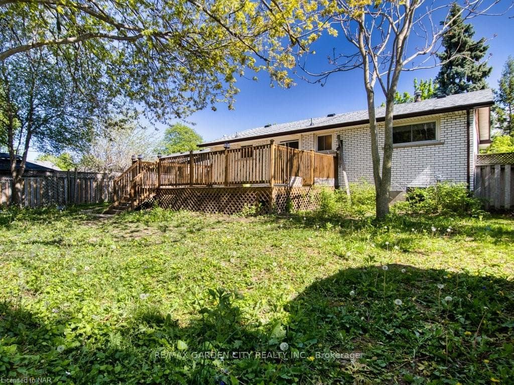 165 Linwell Road photo 8