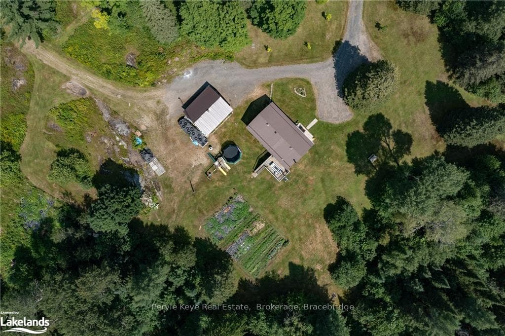 811 FERN GLEN Road photo 24