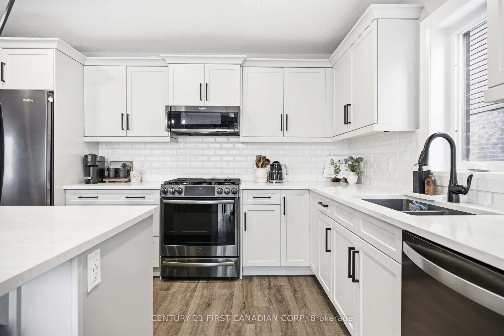 144 Gilmour Drive photo 9