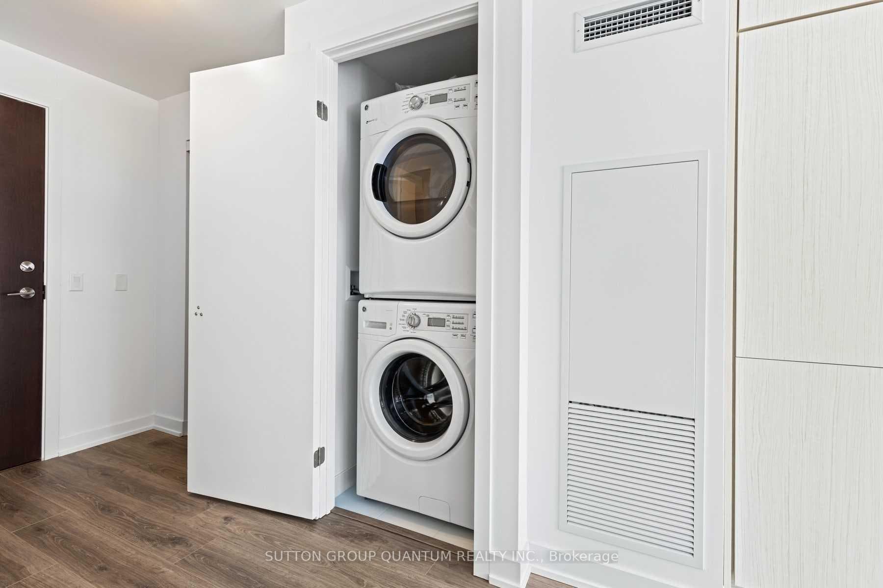 38 Iannuzzi Street Unit 1002 photo 12