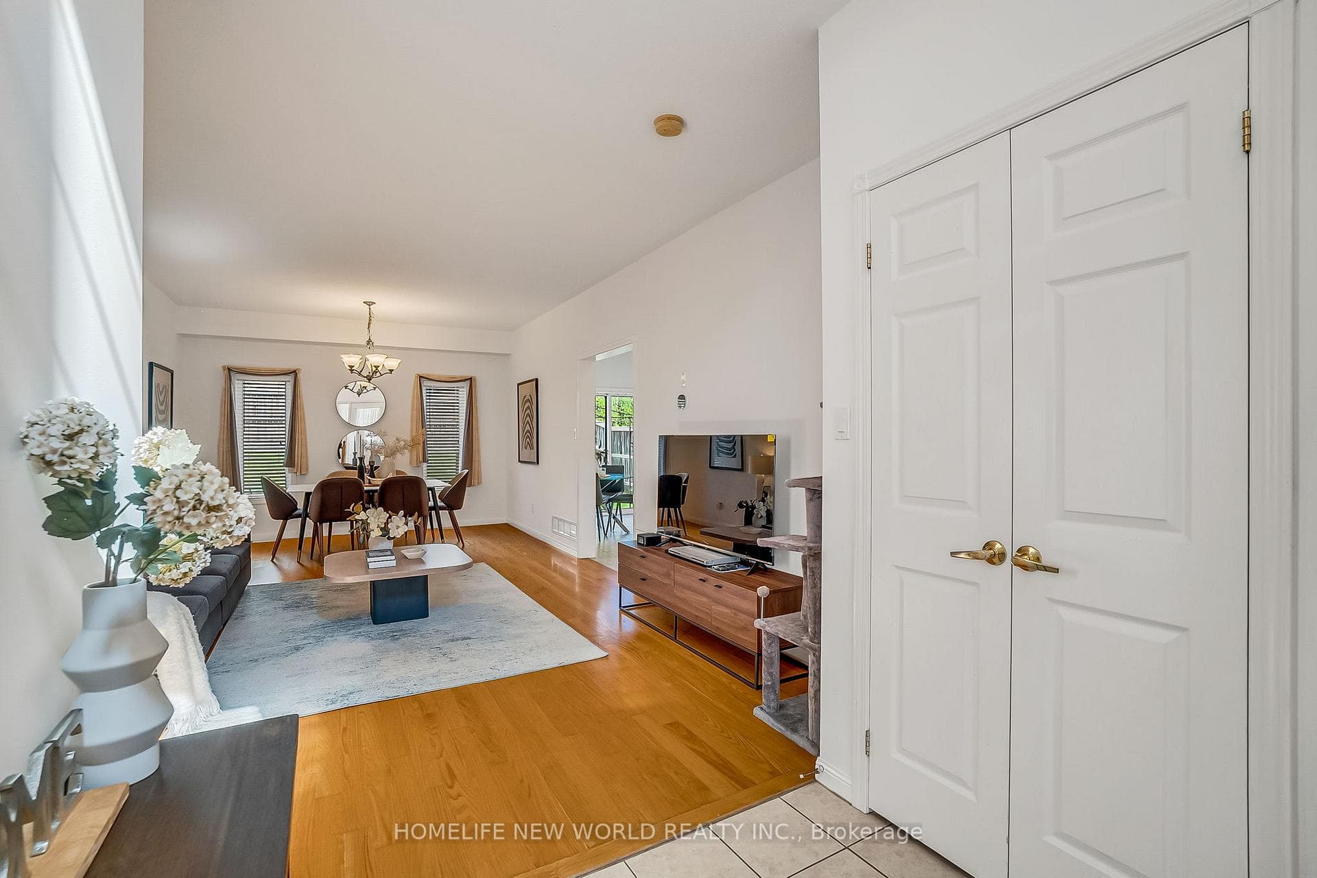766 Greystone Court photo 4