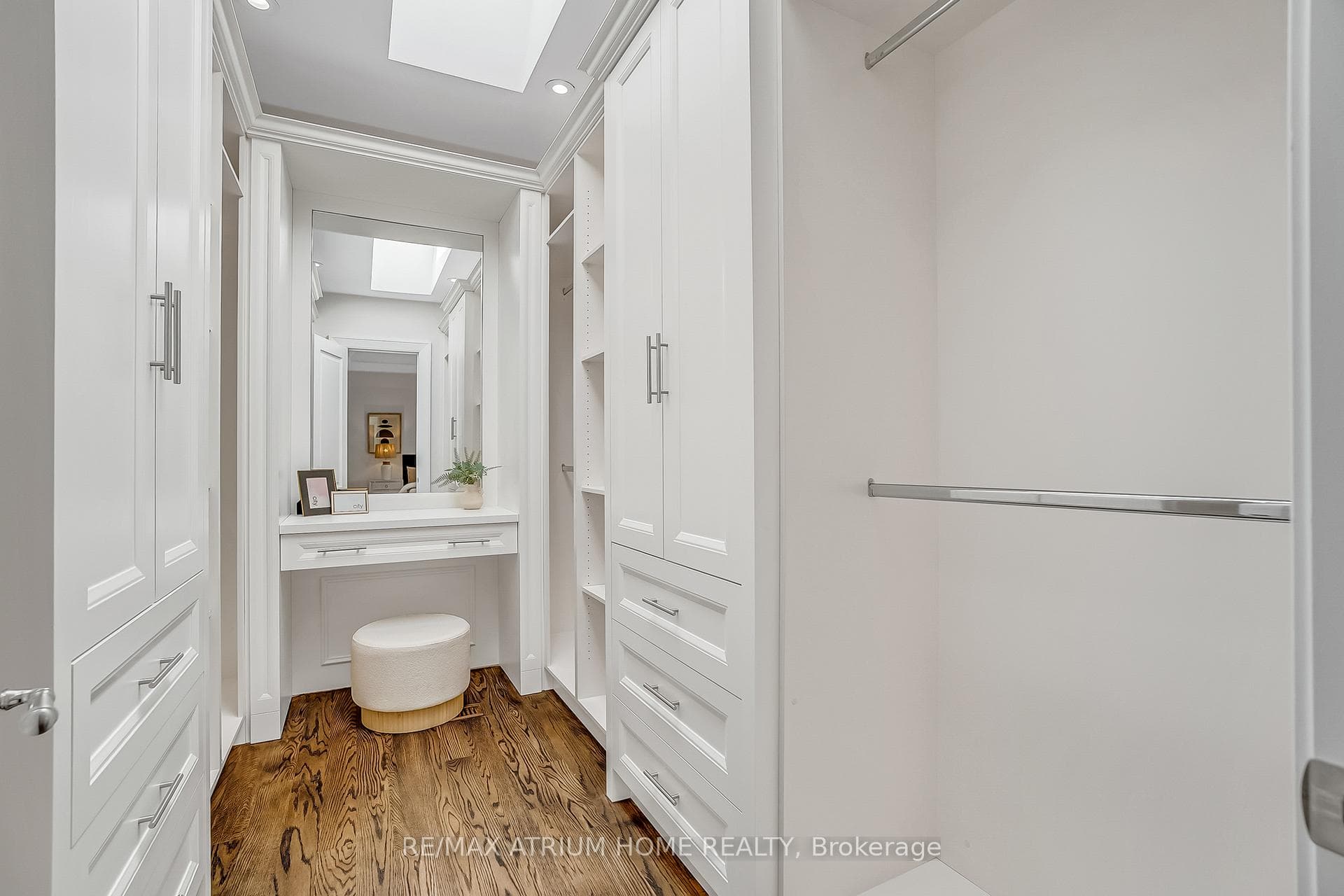 96 Stuart Avenue photo 30