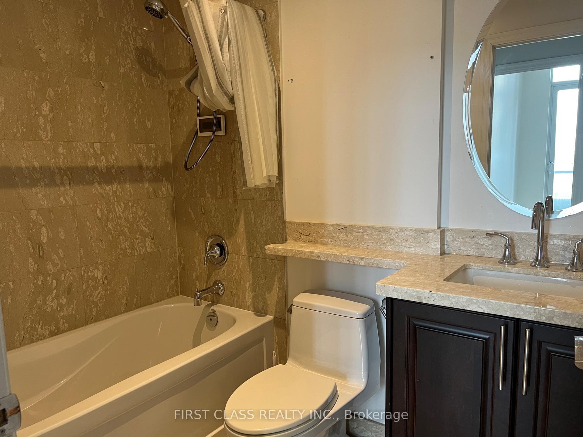 35 Balmuto Street Unit 2702 photo 6