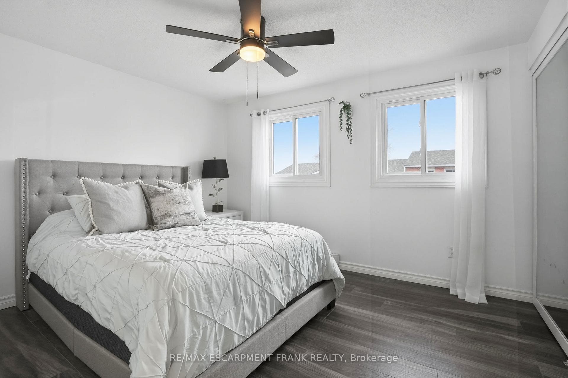 1255 Upper Gage Avenue Unit 15 photo 35
