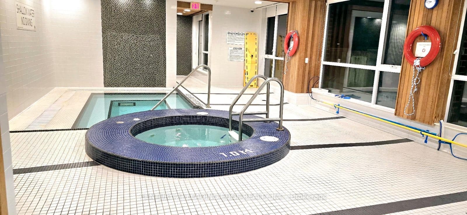 8110 Birchmount Road Unit 401 photo 33