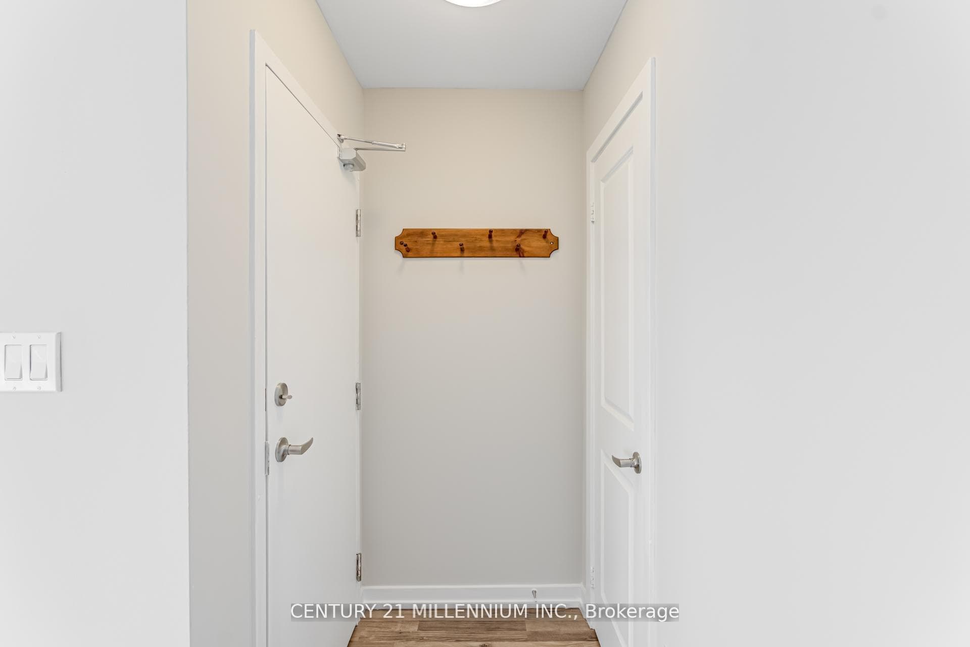 19 Bellcastle Gate Unit 340 photo 6