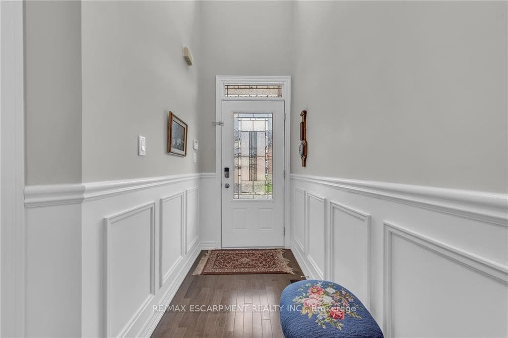 4 Toulon Avenue photo 4
