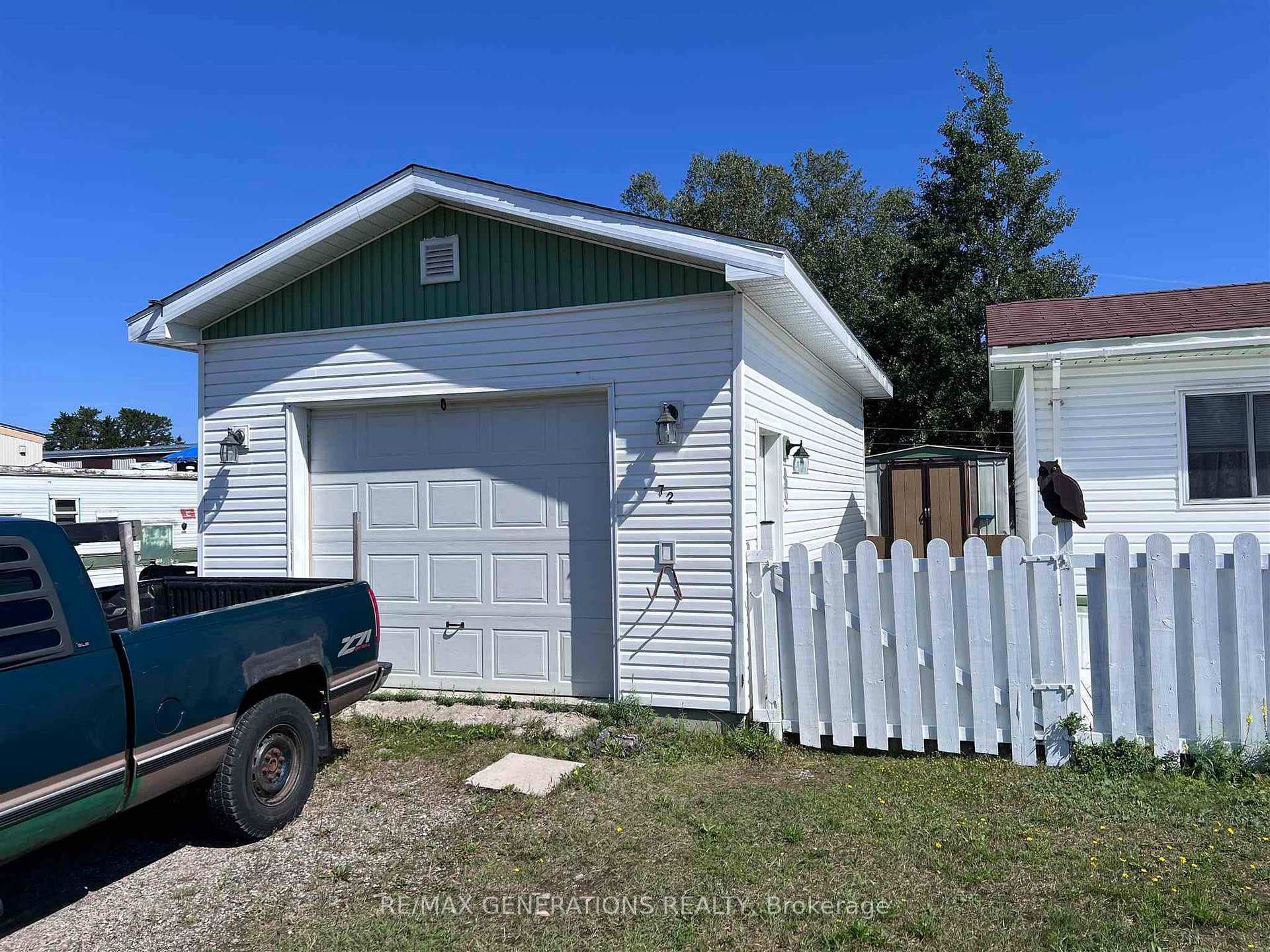 72 Jackson Crescent photo 20