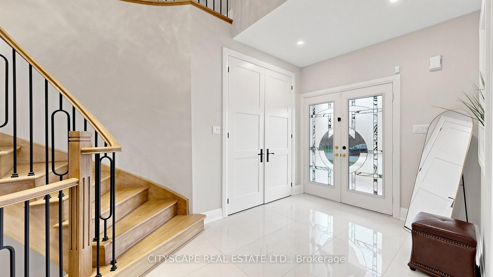 5 Lemsford Drive photo 5