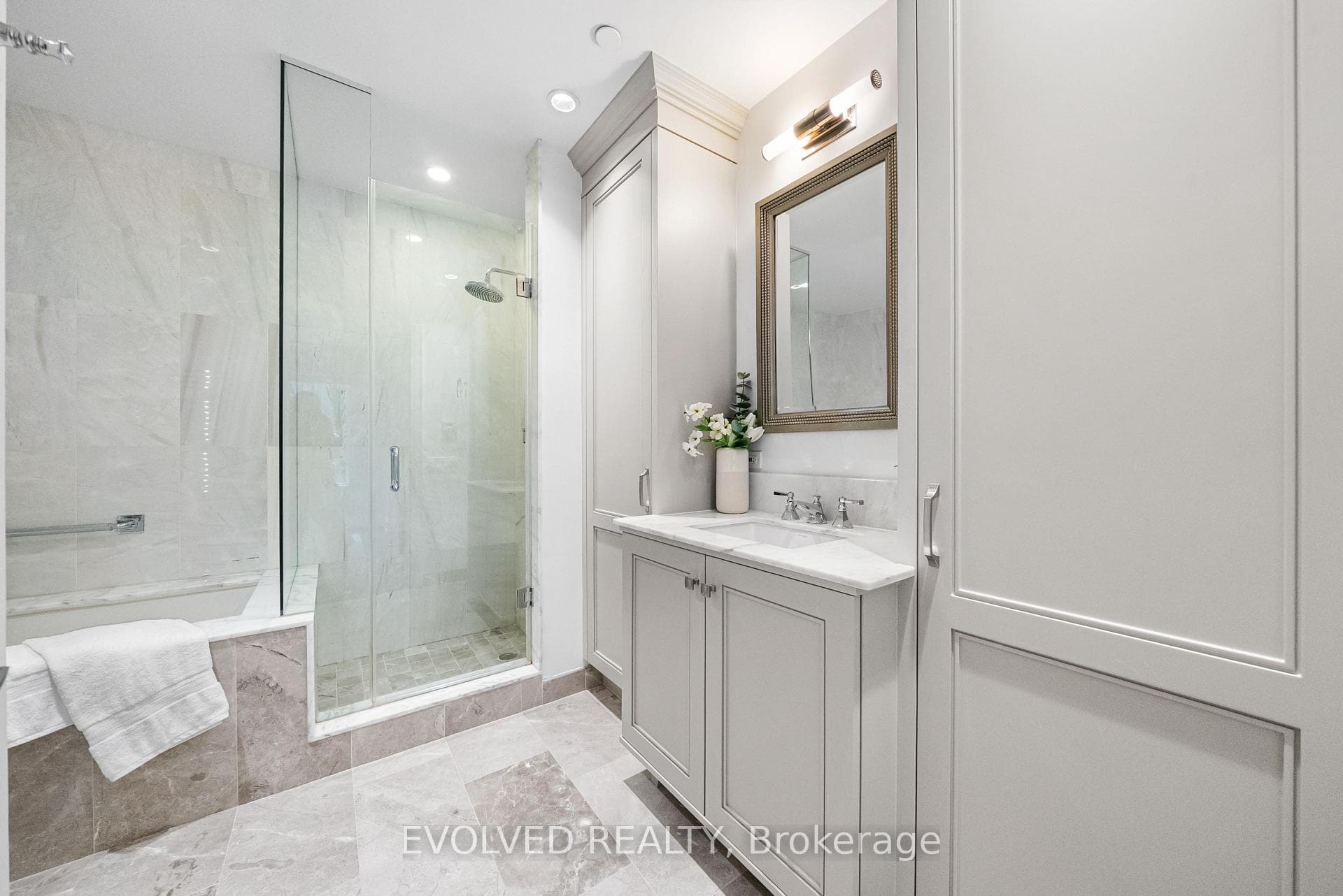 1900 Bayview Avenue Unit 128 photo 14