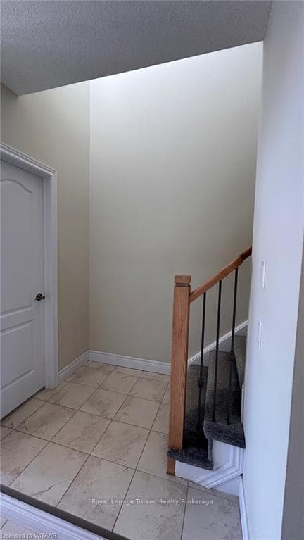 80 LASBY Lane photo 3