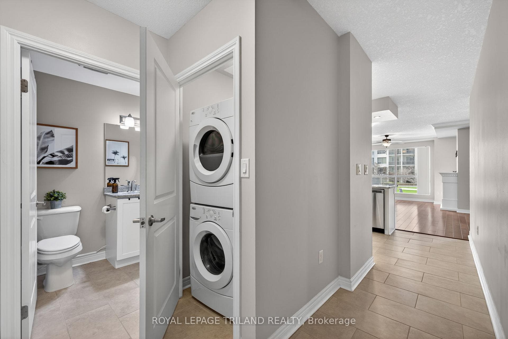 330 Ridout Street Unit 801 photo 10