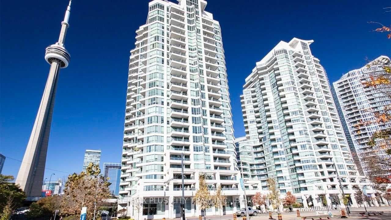 228 Queens Quay N/A Unit 609 photo 1