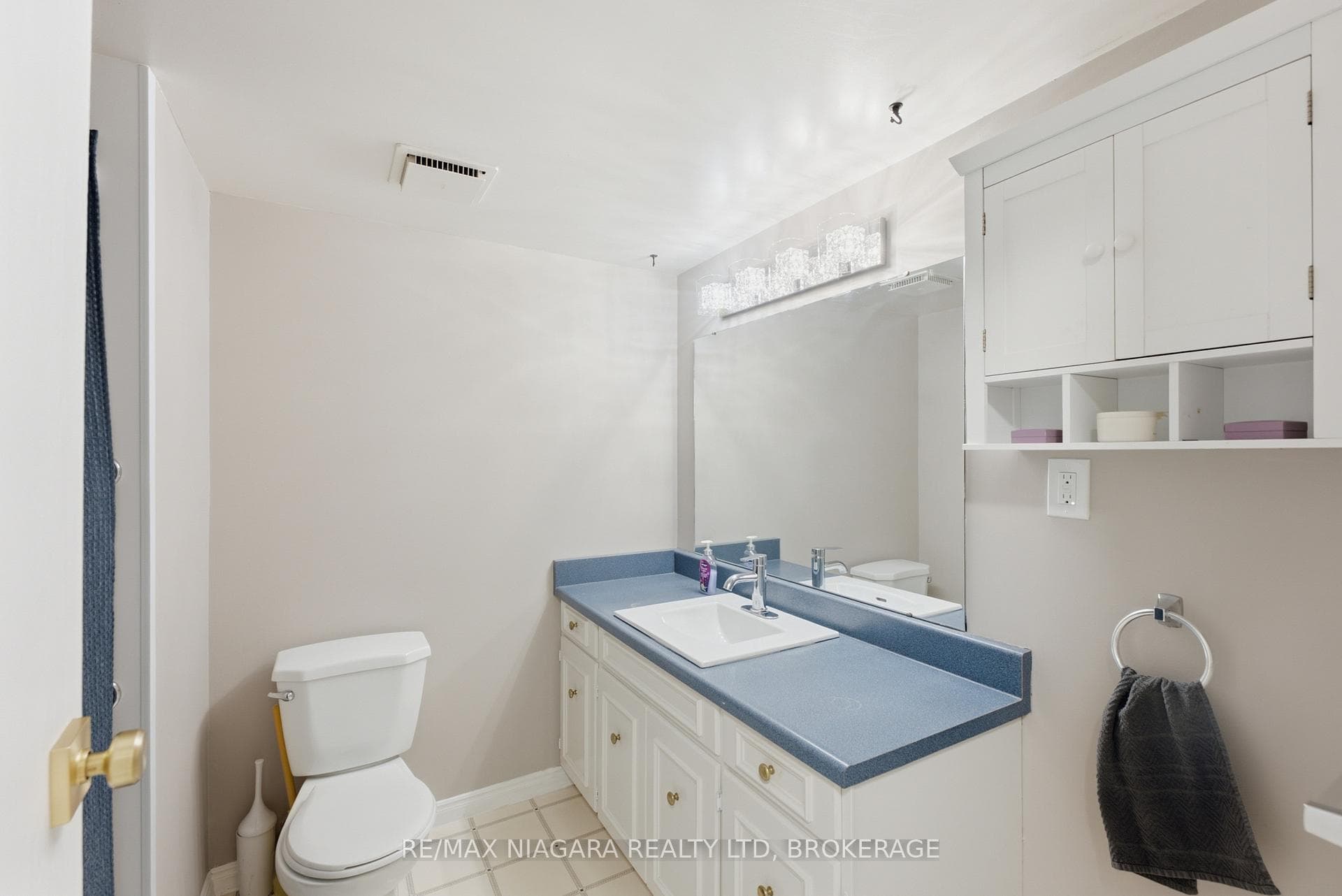 141 Church Street Unit 1003 photo 15