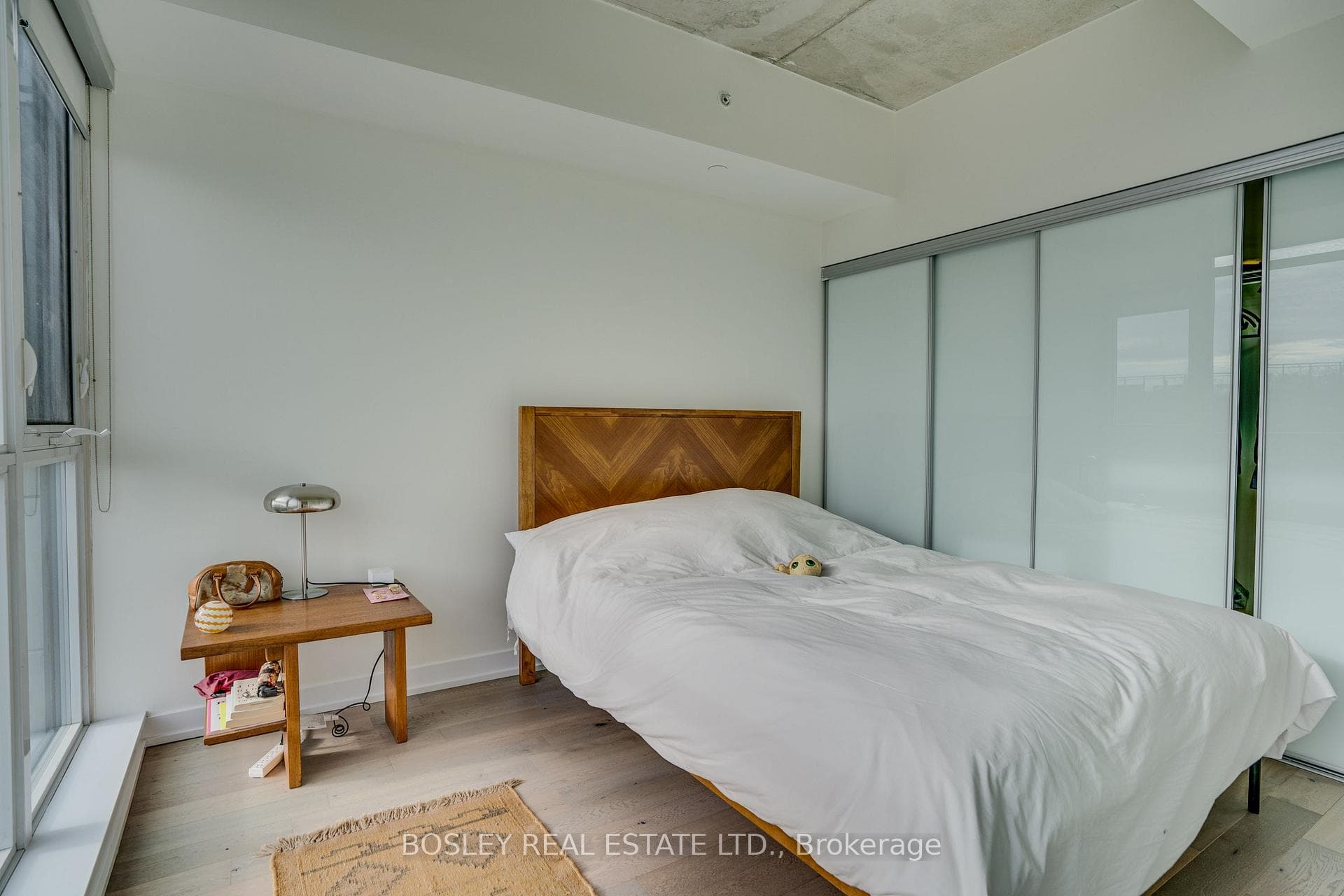 1190 Dundas Street Unit 1011 photo 11
