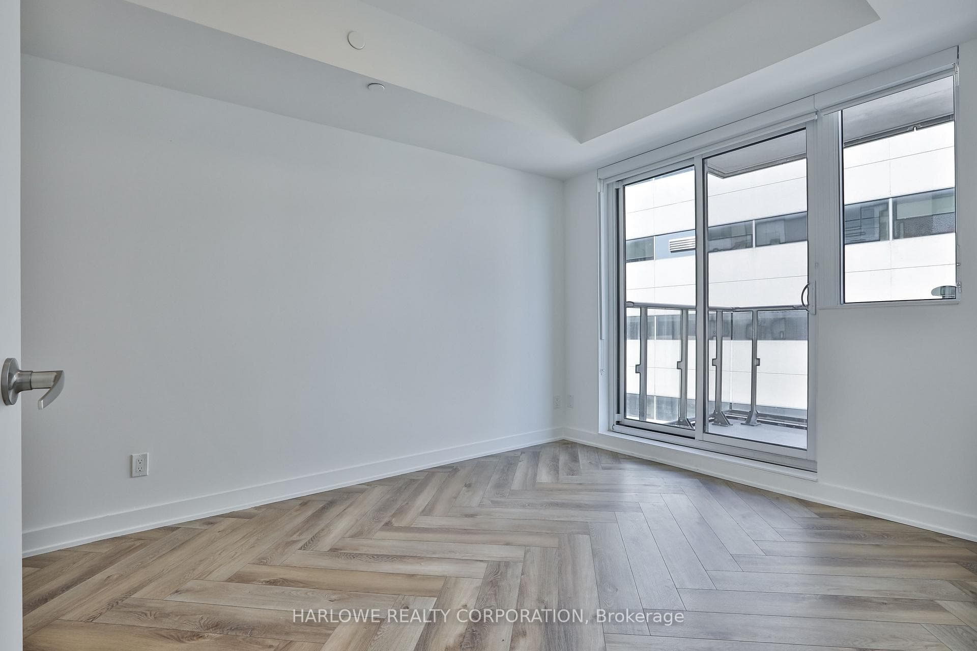 543 Richmond Street Unit 1228 photo 10