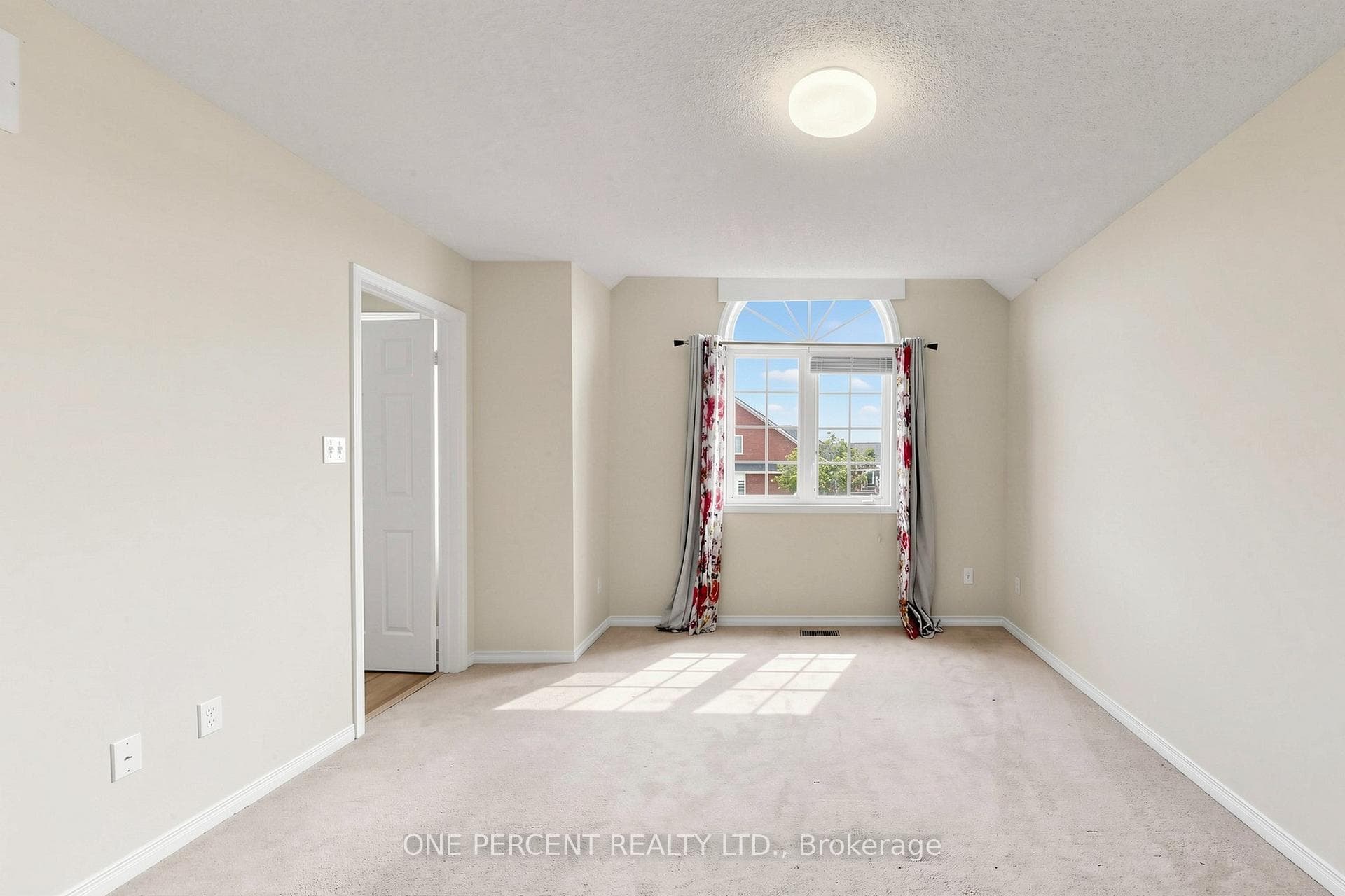 1149 Ormond Drive photo 22