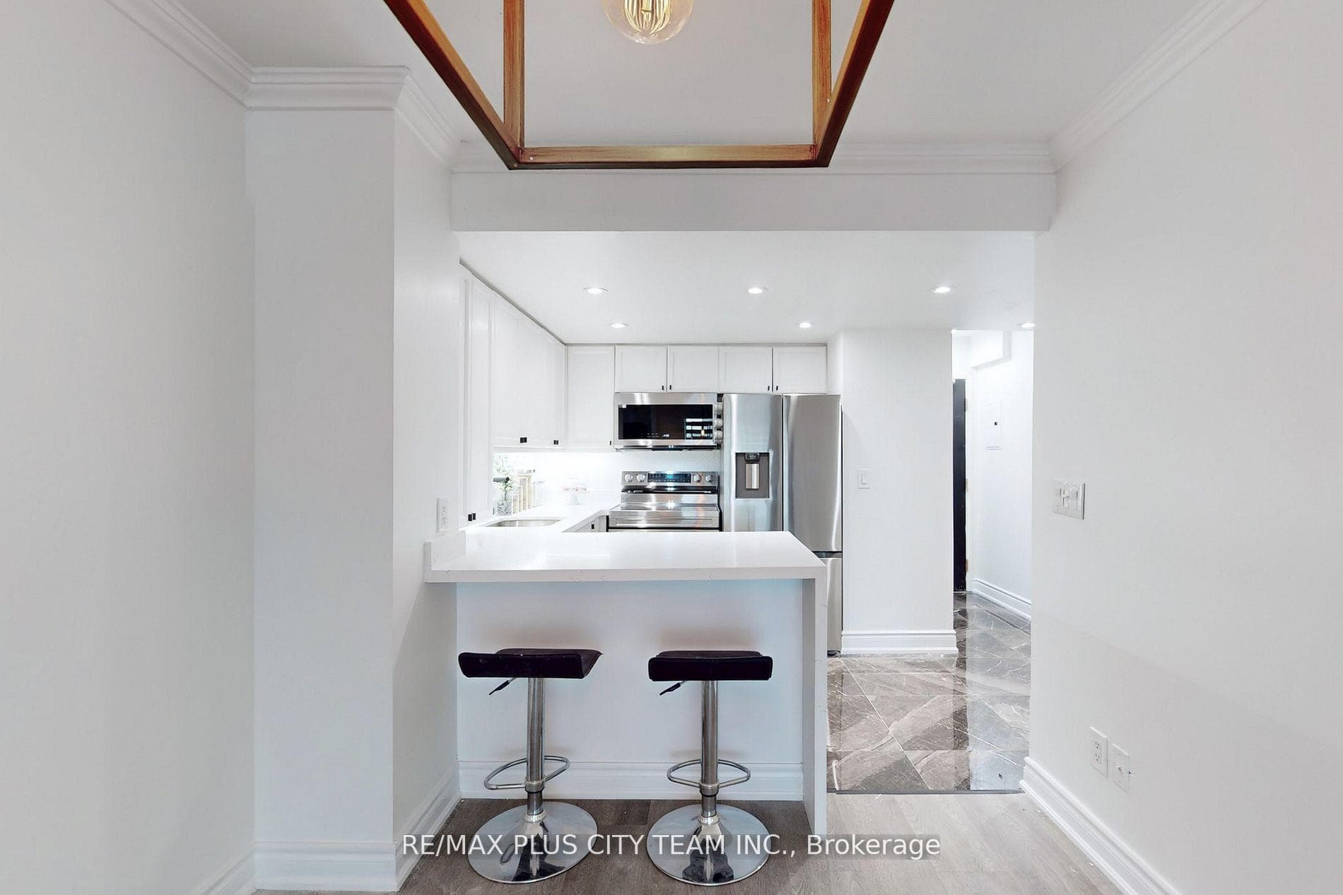 8 Park Road Unit 2515 photo 7