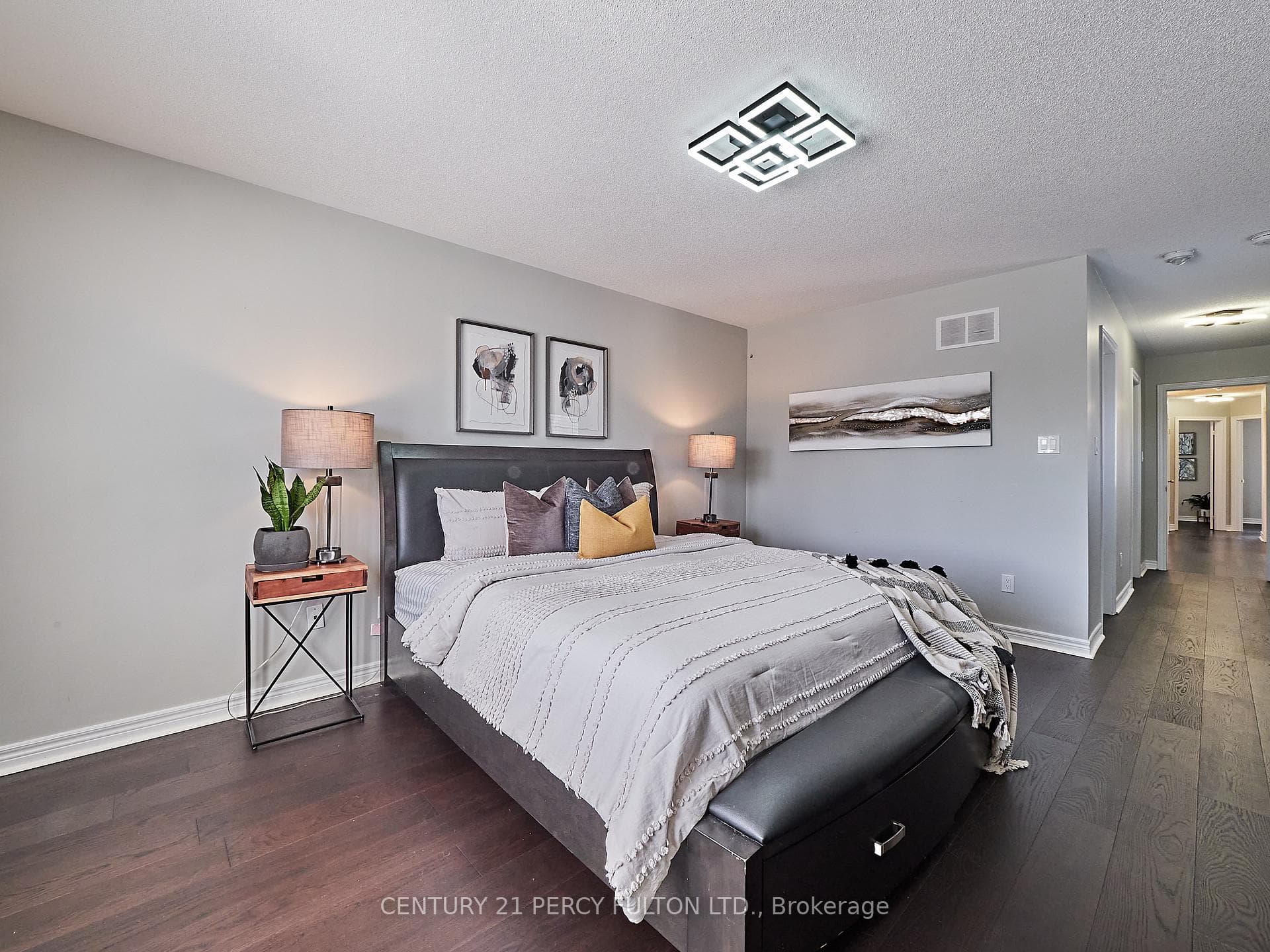 100 Braebrook Drive photo 22