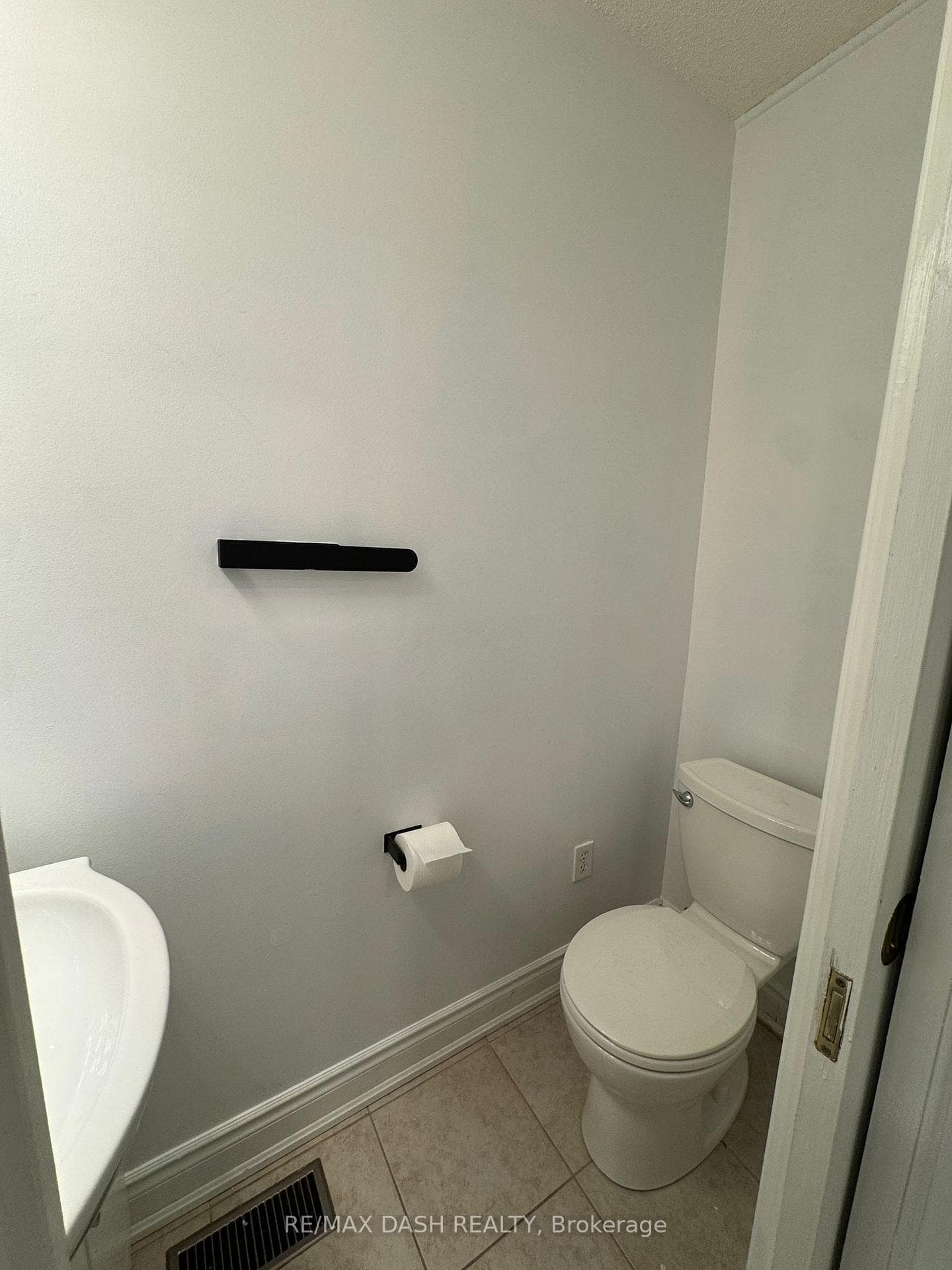 16 Thornharrold Street photo 8